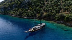 Berrak Su 33m luxury gulet cruising along the Marmaris coastline