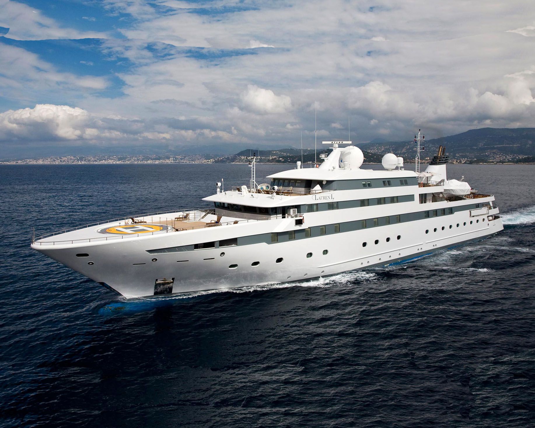 M/Y Lauren L Mega yacht 