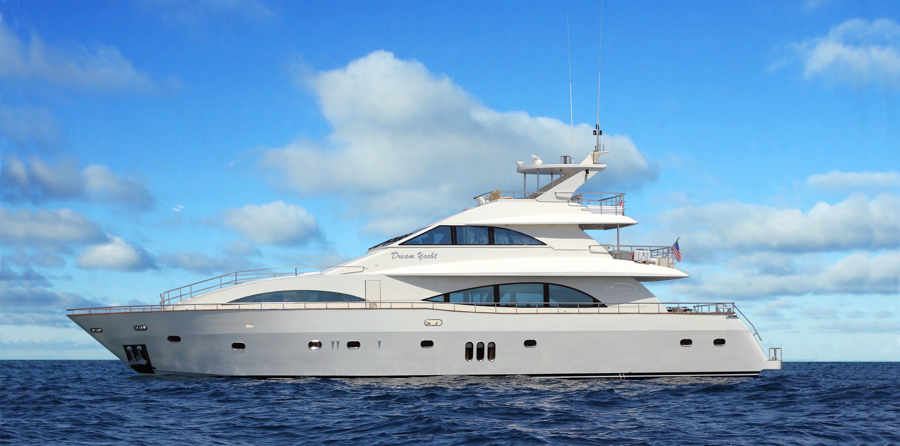 Dream Yacht charter