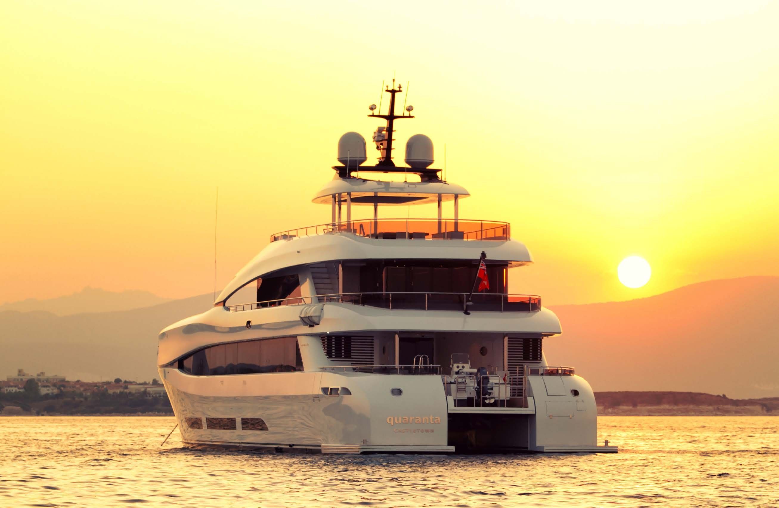 Quaranta Motor Yacht 