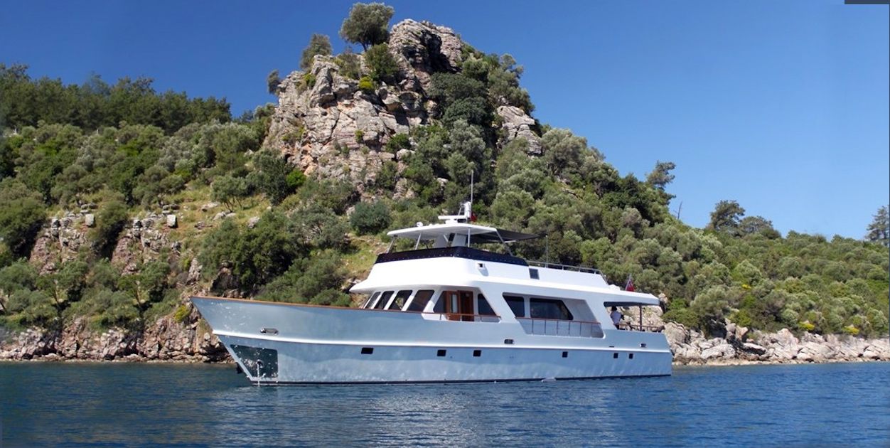 Custom Steel Expedition Yachts for Sale