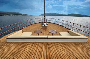 Traditional wooden deck and al fresco dining area on Dragon Fly