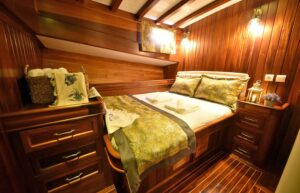 Comfortable and elegant guest cabin aboard Arma luxury gulet