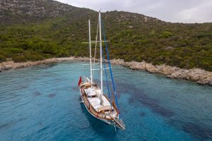28-meter wooden gulet
