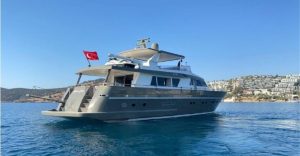 External view of the 26-meter luxury motor yacht Bonadea cruising at high speed off the coast of Bodrum