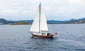 Bodrum luxury gulet charter Eser 1 exterior view and deck design