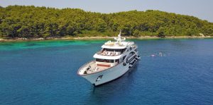 Olimp Motor Yacht