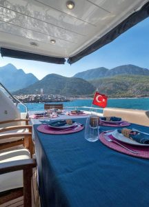 Spacious deck area of the motor yacht Azuu M/Y designed for sunbathing and relaxation