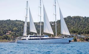 Luxury Sailing Yacht Pan Orama for Charter