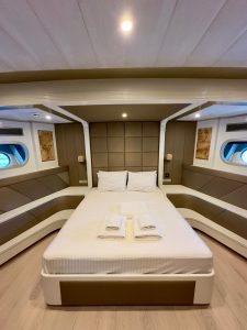 Luxury Yacht Angelo 3