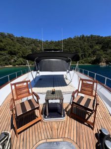 Ayem Luxury Motor Yacht Charter