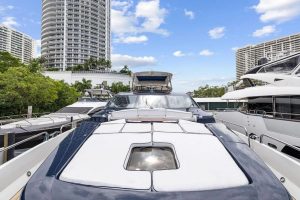 THE CABANA MOTOR YACHT – DETAILED LUXURY EXPERIENCE & FULL CHARTER GUIDE