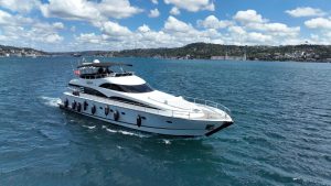Ameşin R Luxury Motor Yacht Charter