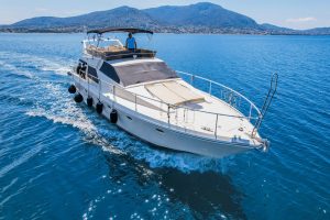 Blue Dream Luxury Motor Yacht Charter