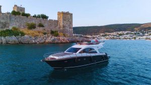 Exclusive Motor Yacht MOONLIGHT