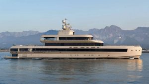 GECO BY G. ARMANI – Ultra Luxury Super Yacht