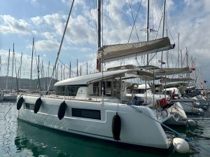 Castor Lagoon 40