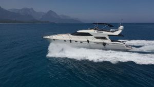 Luxury Motor Yacht Charter in Kemer: An Unforgettable Blue Voyage with DAHASH