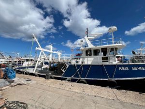 commercial fishing boat for sale