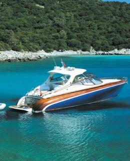 1289804039_motoryacht_charter_7