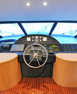 Motor yacht_for_sale (14)