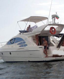 Azimut-39 (17)
