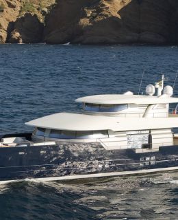 power catamaran for sale (48)