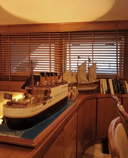 Kia Ora C motoryacht