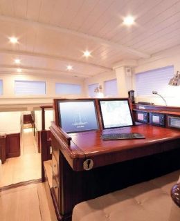 Super Sailing Yacht for sale (11)