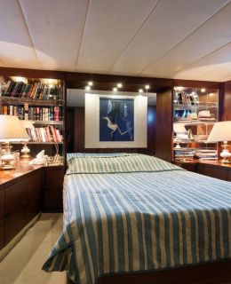 1984 Classic Motoryacht For Sale (12)