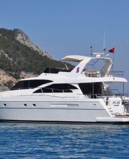 composite-motoryacht-1