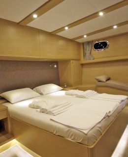 Zeynos Clasic Turkish Transom Gulet (20)