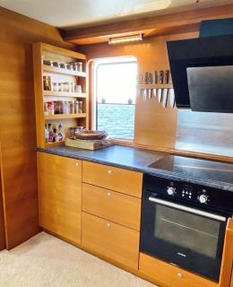 custom-built-trawler-77 (7)