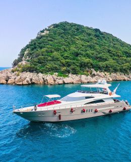 Erdogan Motoryacht (2)