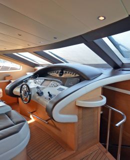 Azimut Leonardo98ft (13)