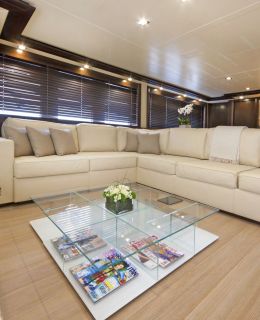 Gatsby Motor Yacht (13)