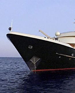 Timeless Styling Motoryacht (3)