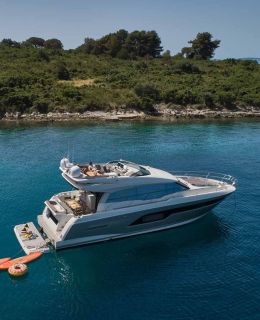 Simull-motor-yacht (4)