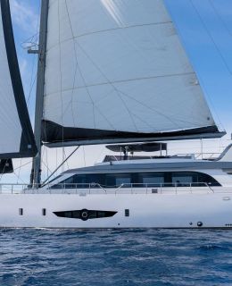 New Style Sailing Yacht (01)