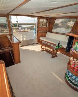 Aden 5 Motor Yacht (2)