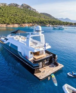 Aquarella Motor Yacht (1)