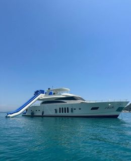 Amolia Motor Yacht (01)