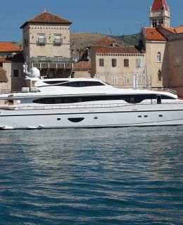 Lady Candy 3 Motor Yacht - (02)