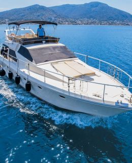 Blue Dream Motor Yacht (001)