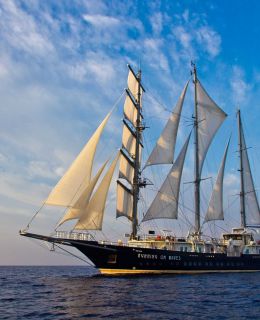 Running On Waves Yacht for Sale (005)