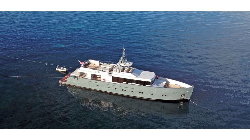 West System Motor Yacht (30)