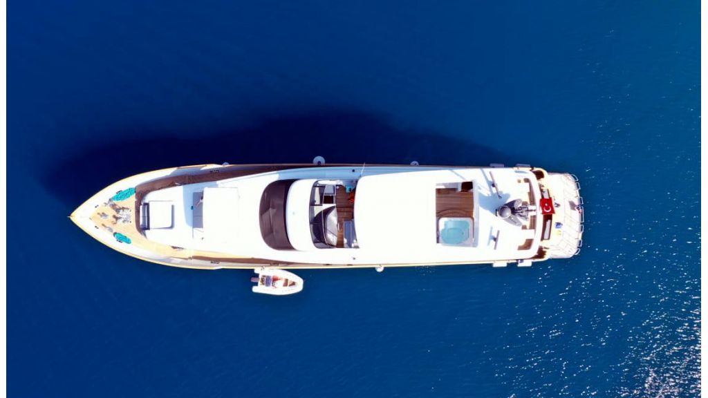 Crocus Luxury Motor Yacht (63)
