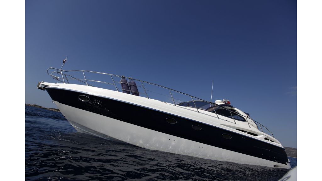 incognito motor yacht-6 (6)