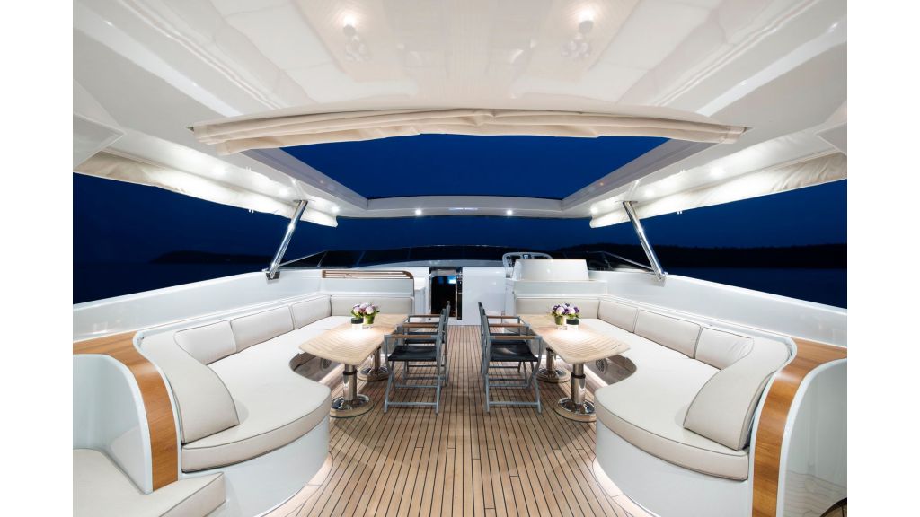 Motor Yacht GO (009)