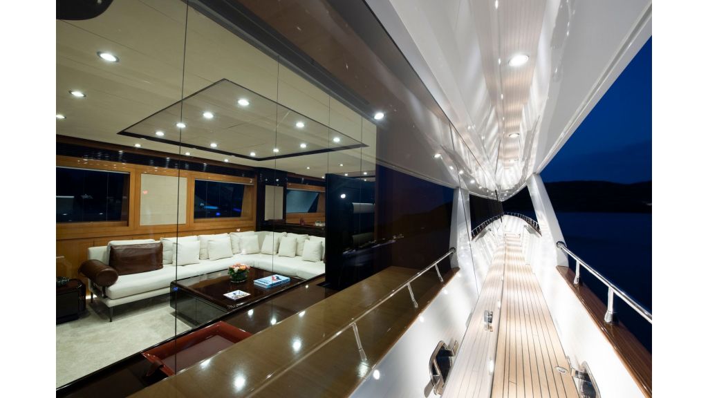 Motor Yacht GO (011)